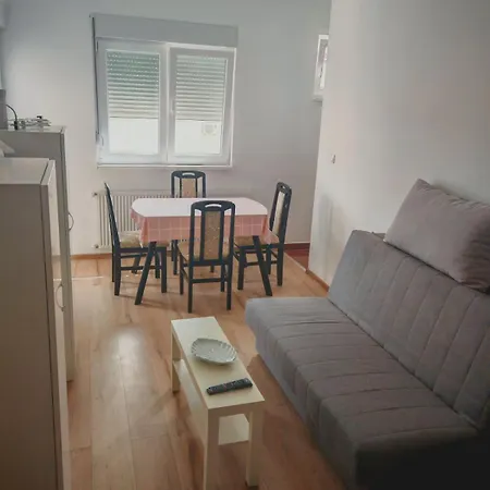 1 - Pejak Apartment